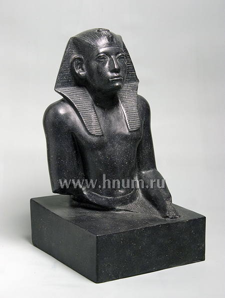 Декоративная гипсовая скульптура Аменемхет III - Коллекция: Скульптура Древнего Египта