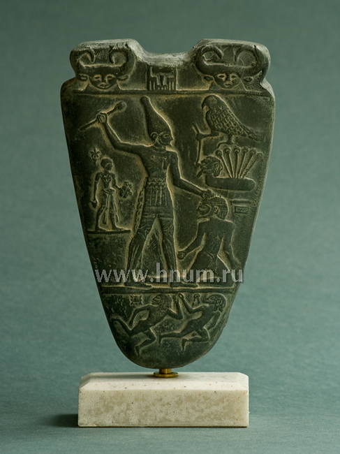Декоративная скульптура из гипса Палетка Нармера - Коллекция: Скульптура Древнего Египта