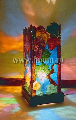 Витражный светильник - декоративная настольная лампа