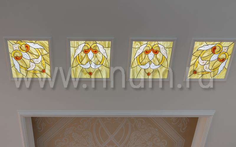 Витражное окно-перегородка в квартире - изготовление на заказ -витражная мастерская БМ ХНУМ